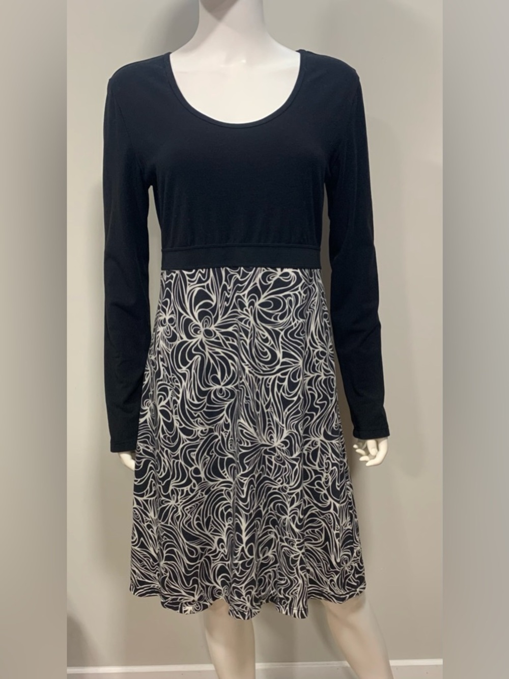 PrAna Moxie Dress Grey Lagoon Long Sleeve Empire Waist Jersey Knit Women M